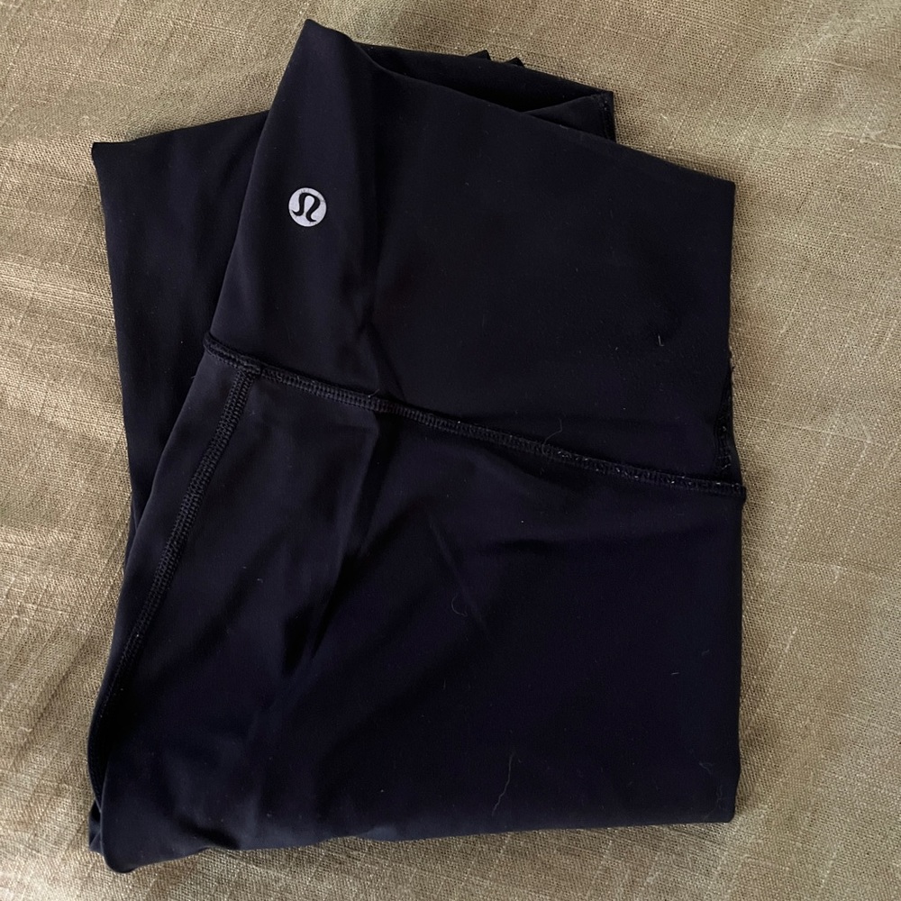 Lululemon Wunder Unders Size 4